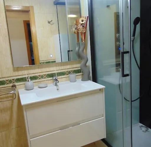 Con Jardin * 圣地亚哥－德孔波斯特拉